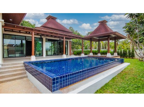Pool villa in Pranburi
