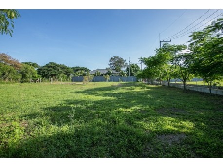 Land for sale in Hua hin Black Mountain