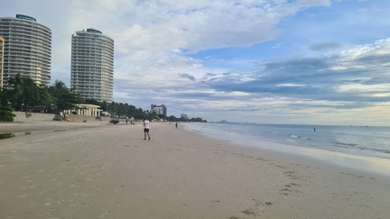 Hua hin beach 09